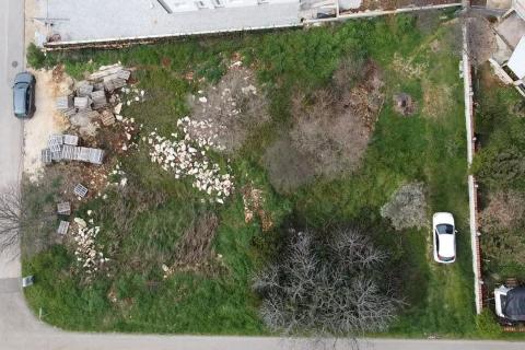 Building plot Višnjan, 1.089m2