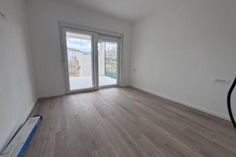 OTOK KRK okolica GRADA KRKA –apartman sa zajedničkim bazenom