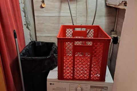 Istra, Brtonigla, ugostiteljski prostor od 274,71 m2 sa više stanova i dvorištem