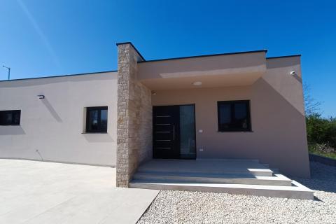 Istra, Rovinj - Moderna kuća s bazenom na osami 