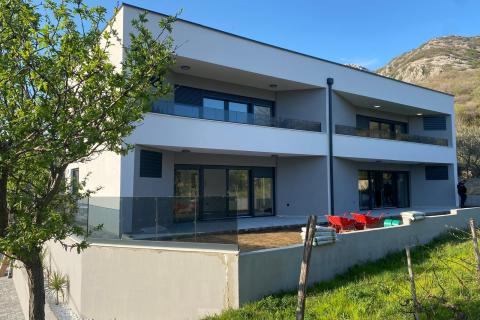 Draga Bašćanska stan 1.kat, 62m2, novogradnja