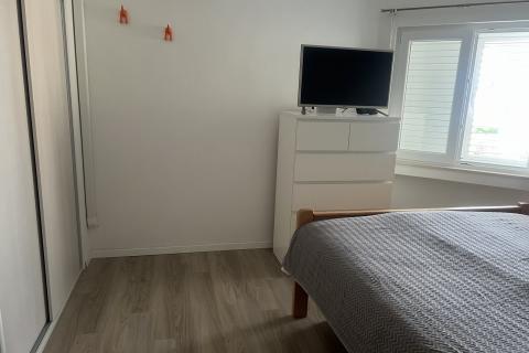 Baška - lijep i prostran stan 78m2, parking