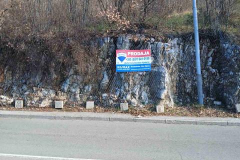 Rijeka, Tiblja&scaron;i - građevinsko sa negrađevinskim zemlji&scaron;tem - HITNO