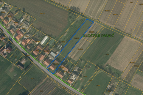 Ivanić-Grad, Kloštar Ivanić, obiteljska kuća, polu-adaptirana