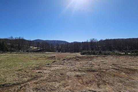 Земельный участок строительного назначения Ravna Gora, 500m2