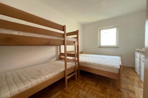 Insel Krk, Malinska, Wohnung mit Meerblick, Erdgeschoss, Parkplatz