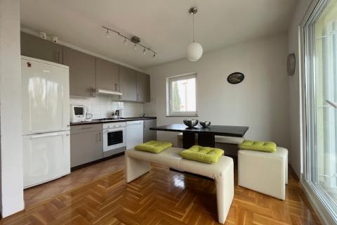 Insel Krk, Malinska, Wohnung mit Meerblick, Erdgeschoss, Parkplatz