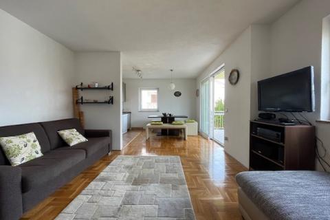 Insel Krk, Malinska, Wohnung mit Meerblick, Erdgeschoss, Parkplatz