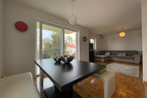 Insel Krk, Malinska, Wohnung mit Meerblick, Erdgeschoss, Parkplatz