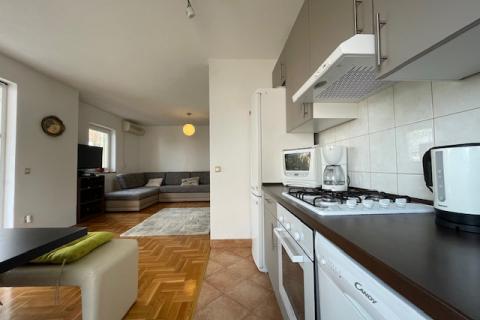 Insel Krk, Malinska, Wohnung mit Meerblick, Erdgeschoss, Parkplatz