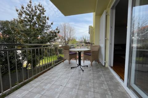 Insel Krk, Malinska, Wohnung mit Meerblick, Erdgeschoss, Parkplatz