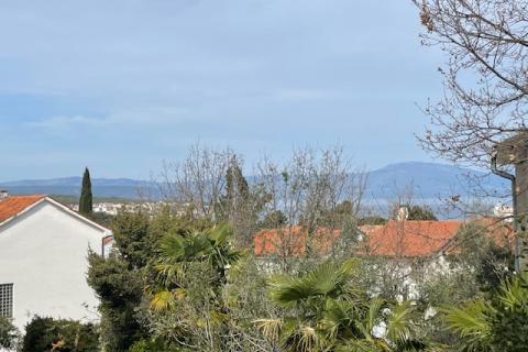 Insel Krk, Malinska, Wohnung mit Meerblick, Erdgeschoss, Parkplatz
