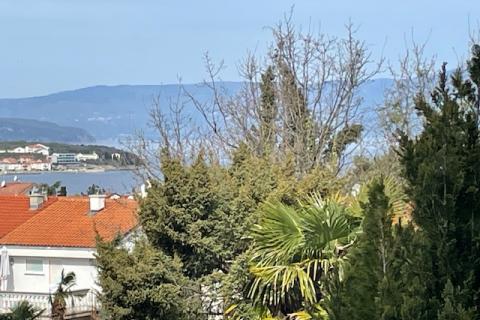 Insel Krk, Malinska, Wohnung mit Meerblick, Erdgeschoss, Parkplatz