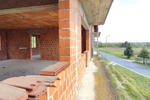 Sveti Ivan Zelina, Obrež Zelinski, kuća - stambena zgrada 12 stanova