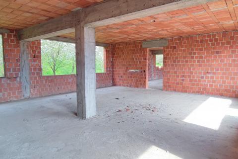 Sveti Ivan Zelina, Obrež Zelinski, kuća - stambena zgrada 12 stanova