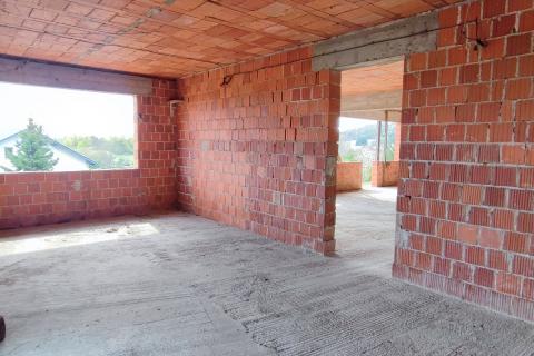 Sveti Ivan Zelina, Obrež Zelinski, kuća - stambena zgrada 12 stanova