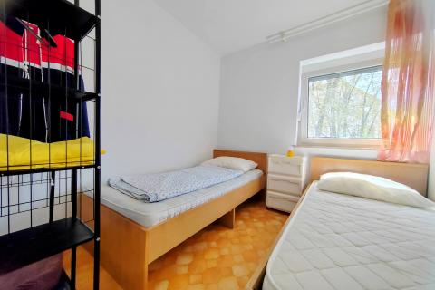 OTOK KRK,SOLINE kuća sa dva stana