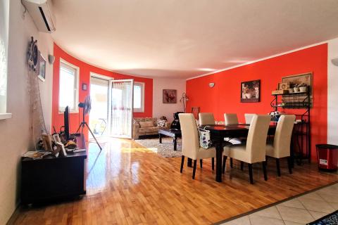 Flat/Appartement Karigador, Brtonigla, 55,20m2