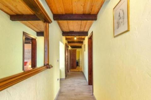 Istra,Kaštel-Vila s bazenom i apartmanska kuća