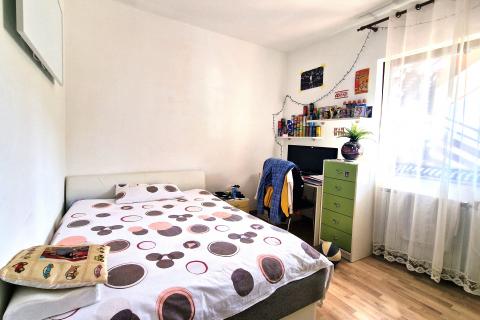 Istra,Kaštel-Vila s bazenom i apartmanska kuća