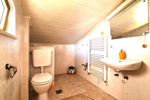 Istra,Kaštel-Vila s bazenom i apartmanska kuća