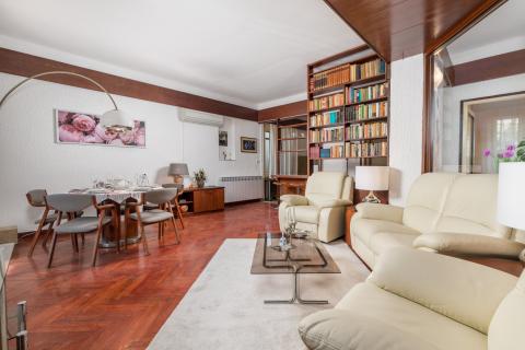 Condo/Apartment Bulevard, Rijeka, 81m2