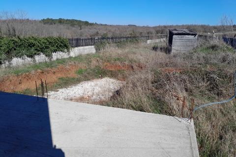 Istra,Manjadvorci,kuća od 100 m2 u roh bau fazi