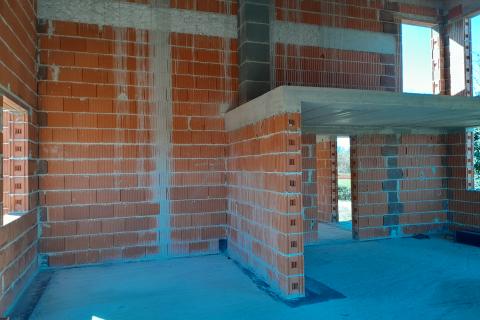 Istra,Manjadvorci,kuća od 100 m2 u roh bau fazi