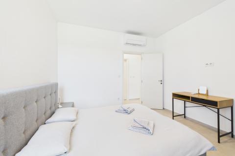 Pula,Štinjan-komforan dvosobni stan u novogradnji