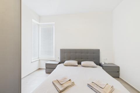 Pula,Štinjan-komforan dvosobni stan u novogradnji