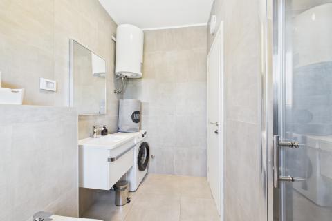 Pula,Štinjan-komforan dvosobni stan u novogradnji