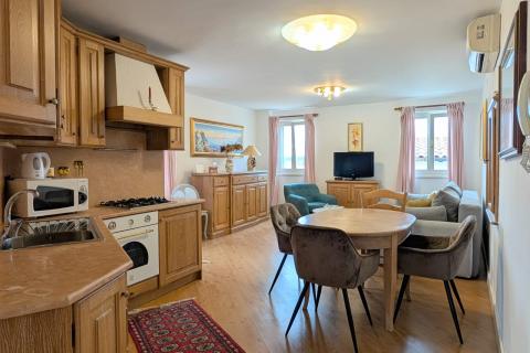 Istra, Rovinj - dva stana s pogledom na more