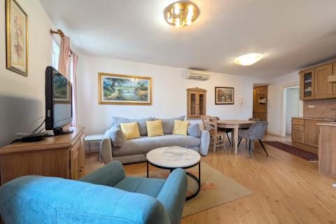 Istra, Rovinj - dva stana s pogledom na more