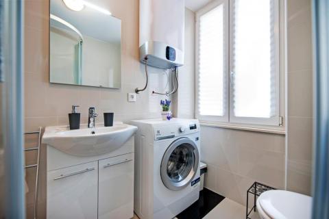 Istra,Rovinj,2 studija u centru,40m2,mirna ulica,blizu mora