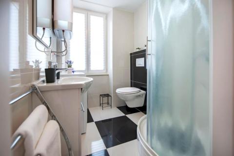 Istra,Rovinj,2 studija u centru,40m2,mirna ulica,blizu mora