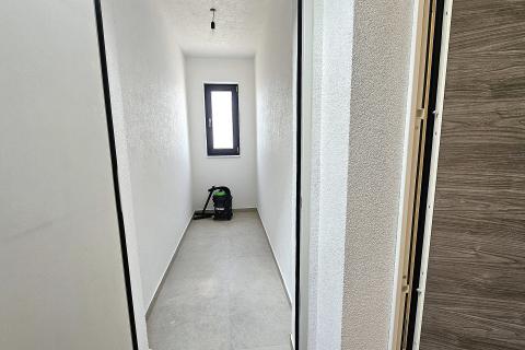 Istra, Umag okolica, stan u novogradnji