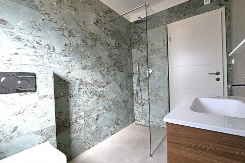 Istra, Umag okolica- stan u novogradnji, pogled more