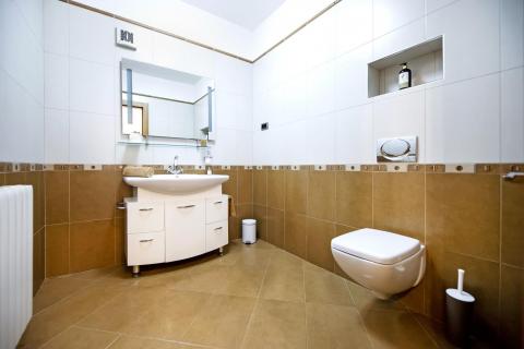 Istra, Rovinj – 7 km, Luksuzna vila, mirna lokacija – Parcela 1719 m²