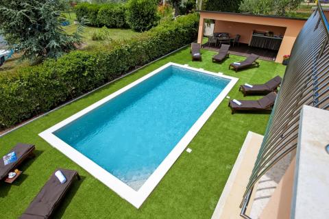 Istra, Rovinj – 7 km, Luksuzna vila, mirna lokacija – Parcela 1719 m²