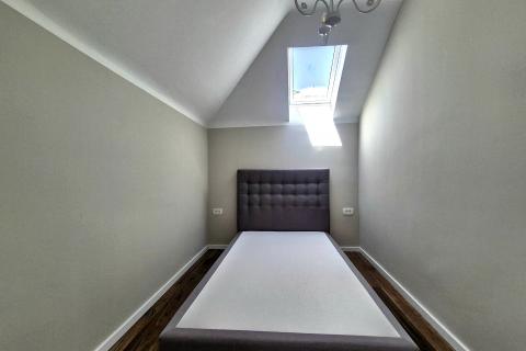 Condo/Apartment Opatija - Centar, Opatija, 89,26m2