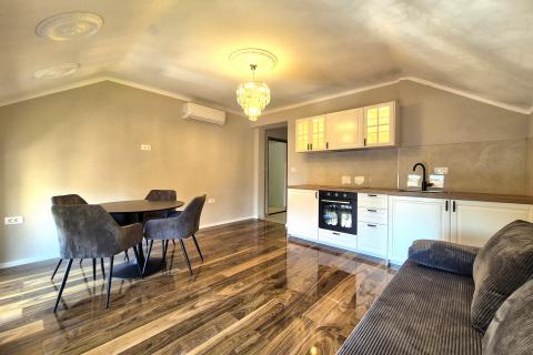 Condo/Apartment Opatija - Centar, Opatija, 89,26m2