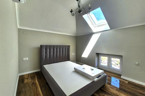 Condo/Apartment Opatija - Centar, Opatija, 89,26m2