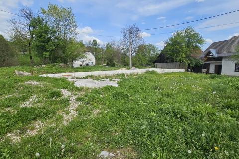Stavbno zemljišče Severin na Kupi, Vrbovsko, 350m2