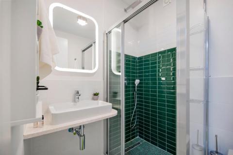 Istra,Rovinj,centar-stan na rivi,terasa,pogled more-120m2