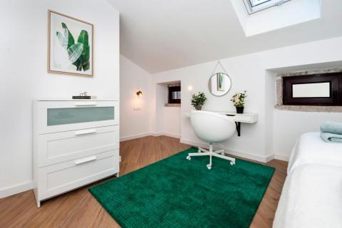 Istra,Rovinj,centar-stan na rivi,terasa,pogled more-120m2