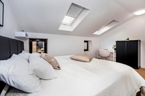 Istra,Rovinj,centar-stan na rivi,terasa,pogled more-120m2