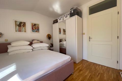 Haus Milčetići, Malinska-Dubašnica, 320m2