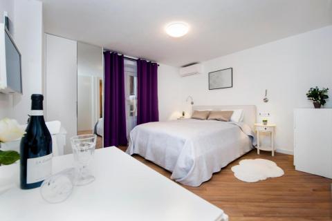 Istria, Rovinj, 2 Studios on 1st Floor, Quiet Street