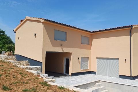 Istra,Štokovci-kuća s bazenom i okućnicom