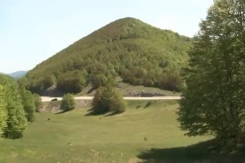 Земельный участок строительного назначения Jelenje, 43.564m2